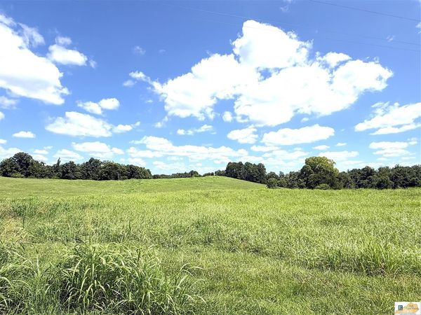 2820 Highway 1058 , Jamestown, KY 42629
