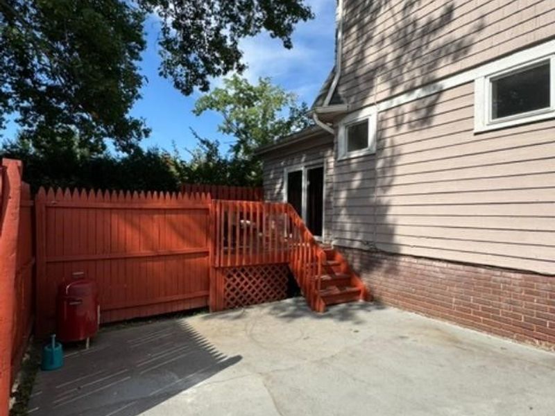 922 Montford Road, Cleveland Heights, OH 44121 Photo 9