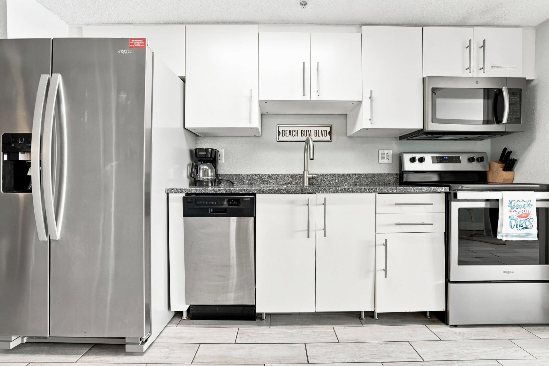 2701 S Ocean Blvd. Photo 7