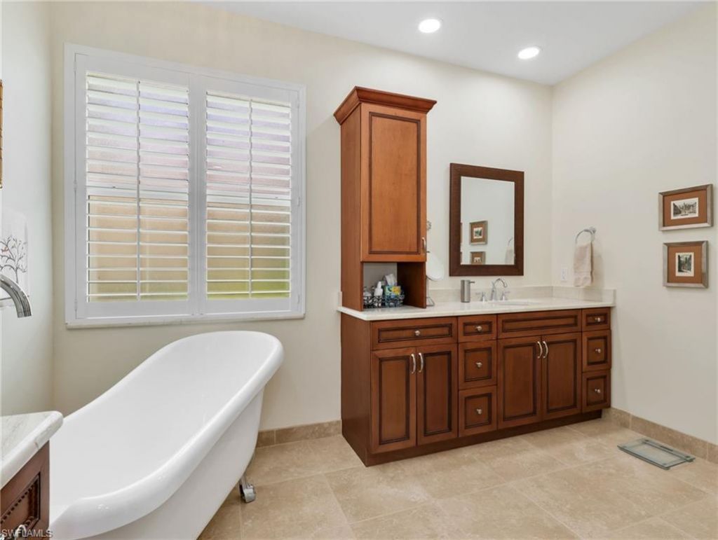 10842 Tiberio Dr, Fort Myers, FL 33913 Photo