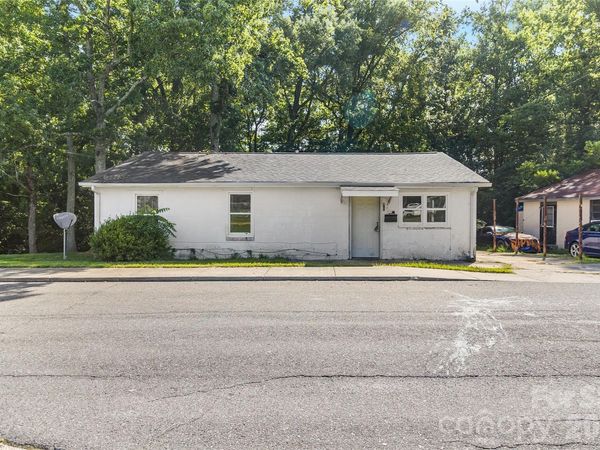 411 S Jacob Street , Cherryville, NC 28021