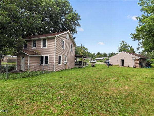 11869 Canal Avenue, Curtice, OH 43412
