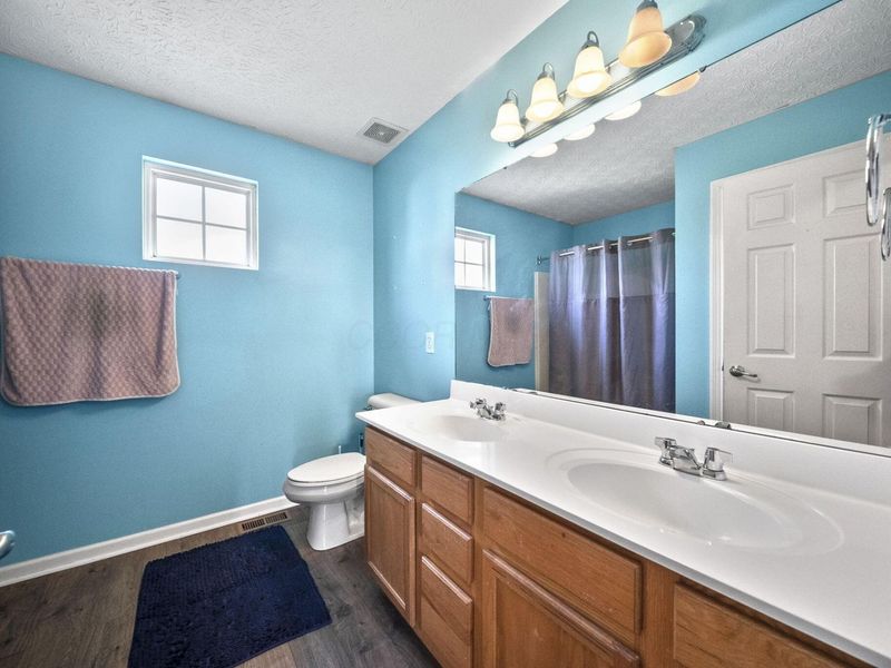 1624 Roscommon Drive, Pataskala, OH 43062 Photo 32