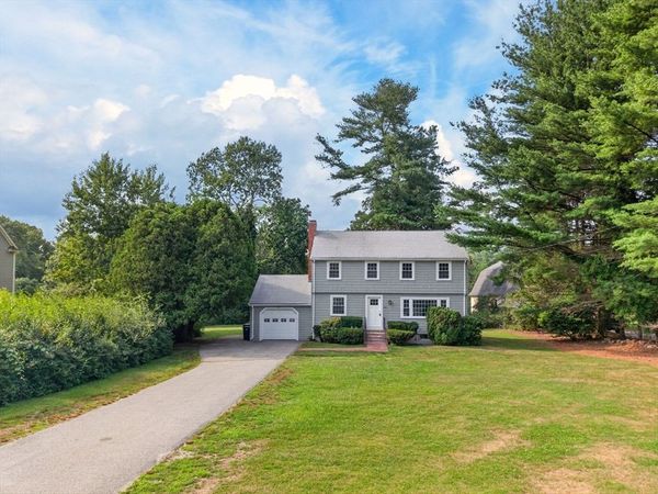 299 Concord Rd, Bedford, MA 01730