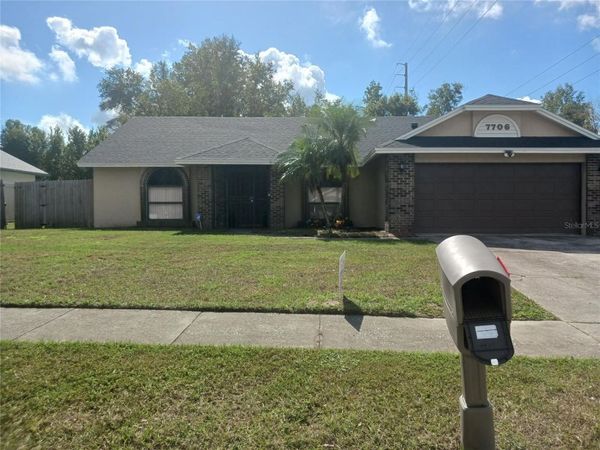 7706 COVEDALE DRIVE , ORLANDO, FL 32818