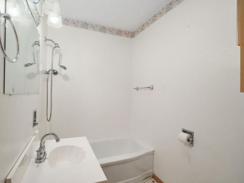 215 Chestnut Ridge Road, West Union, OH 45693 Photo 15