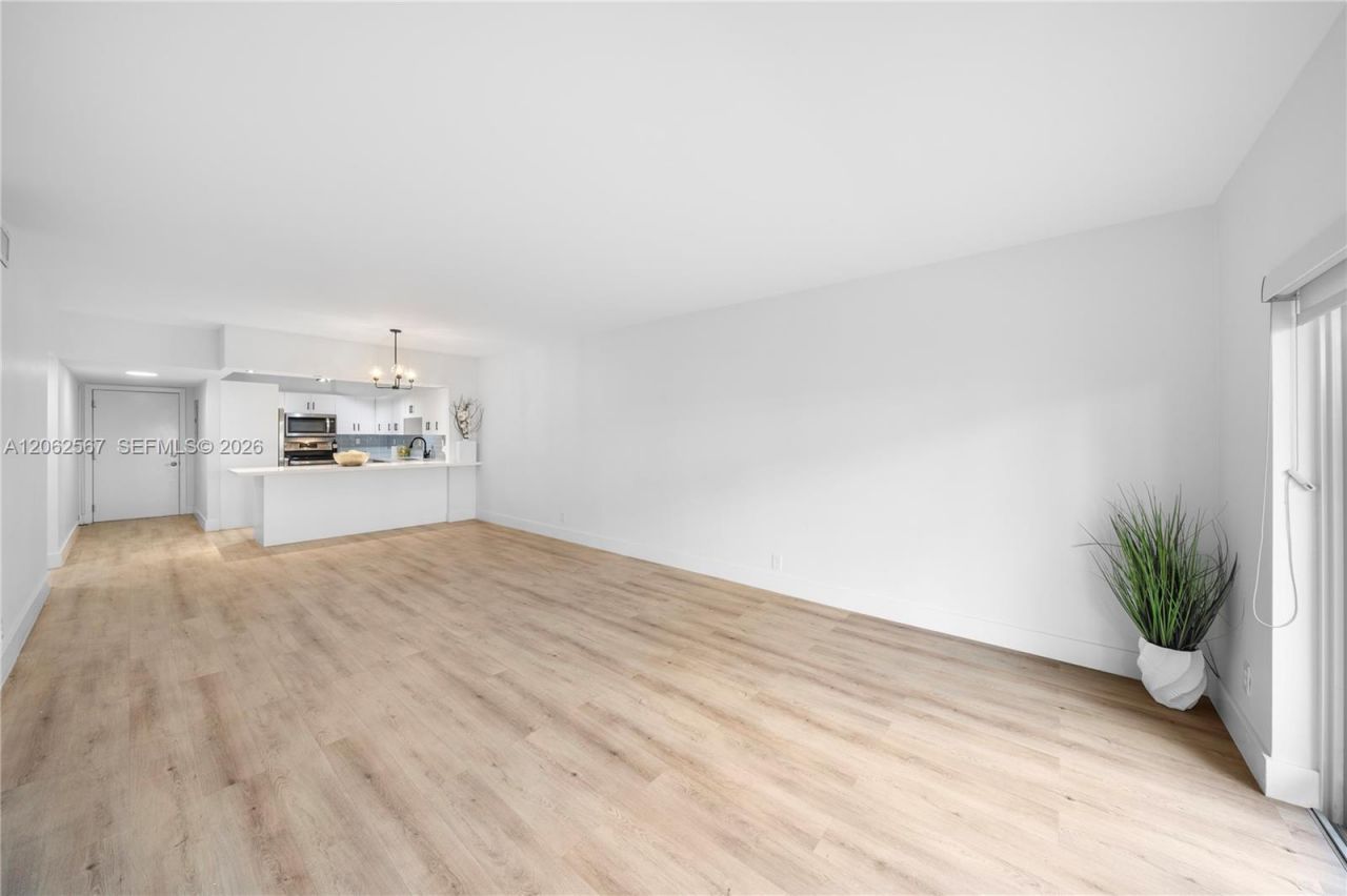 100 Edgewater Dr, Unit 138, Coral Gables, FL 33133 Photo