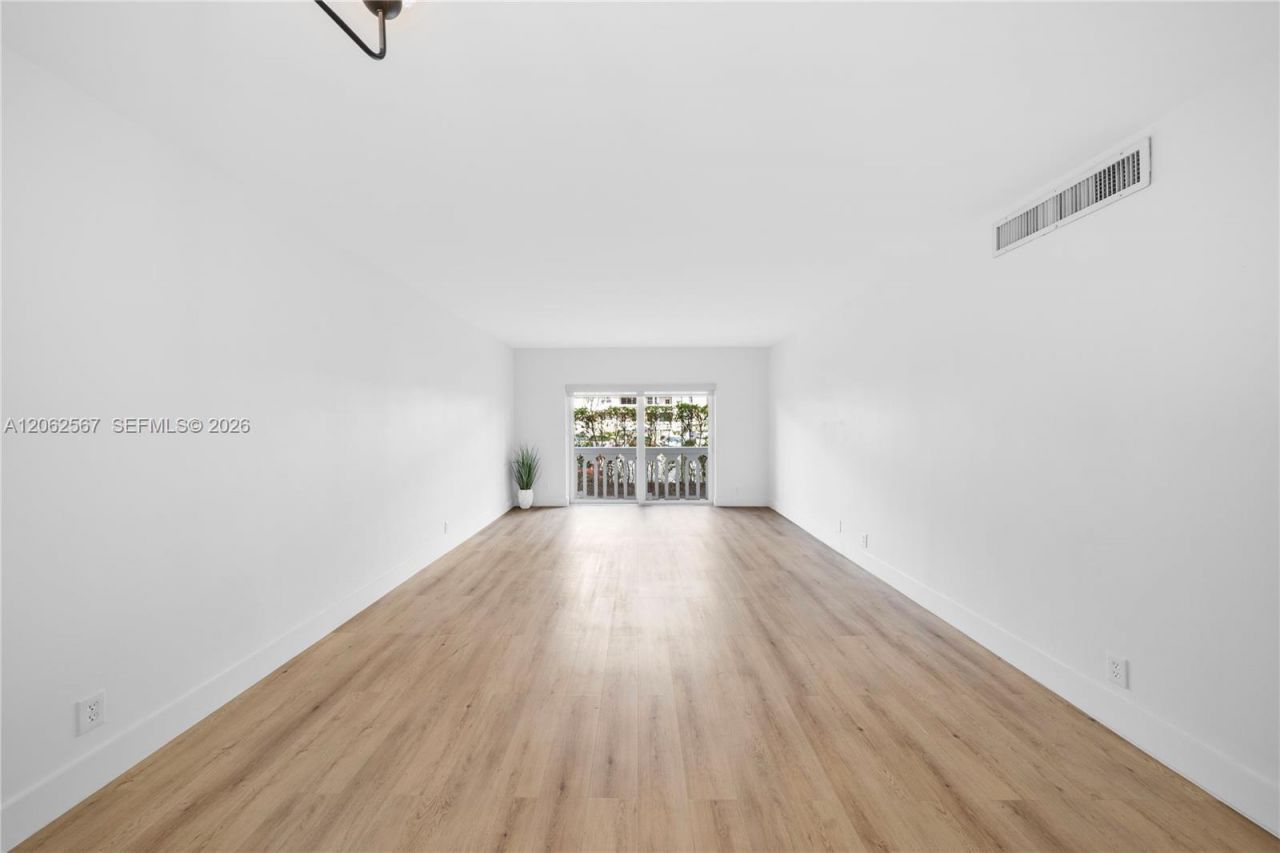 100 Edgewater Dr, Unit 138, Coral Gables, FL 33133 Photo
