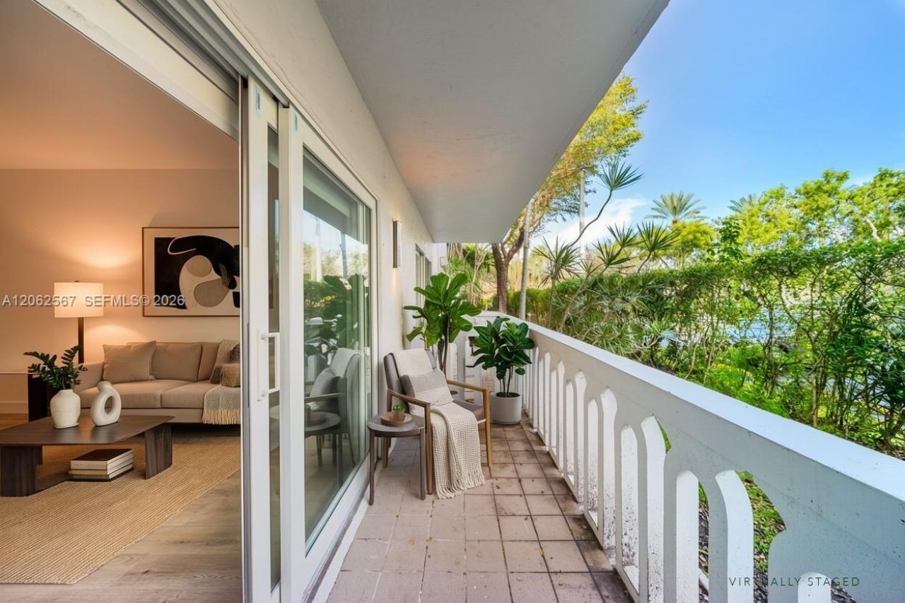 100 Edgewater Dr, Unit 138, Coral Gables, FL 33133 Photo