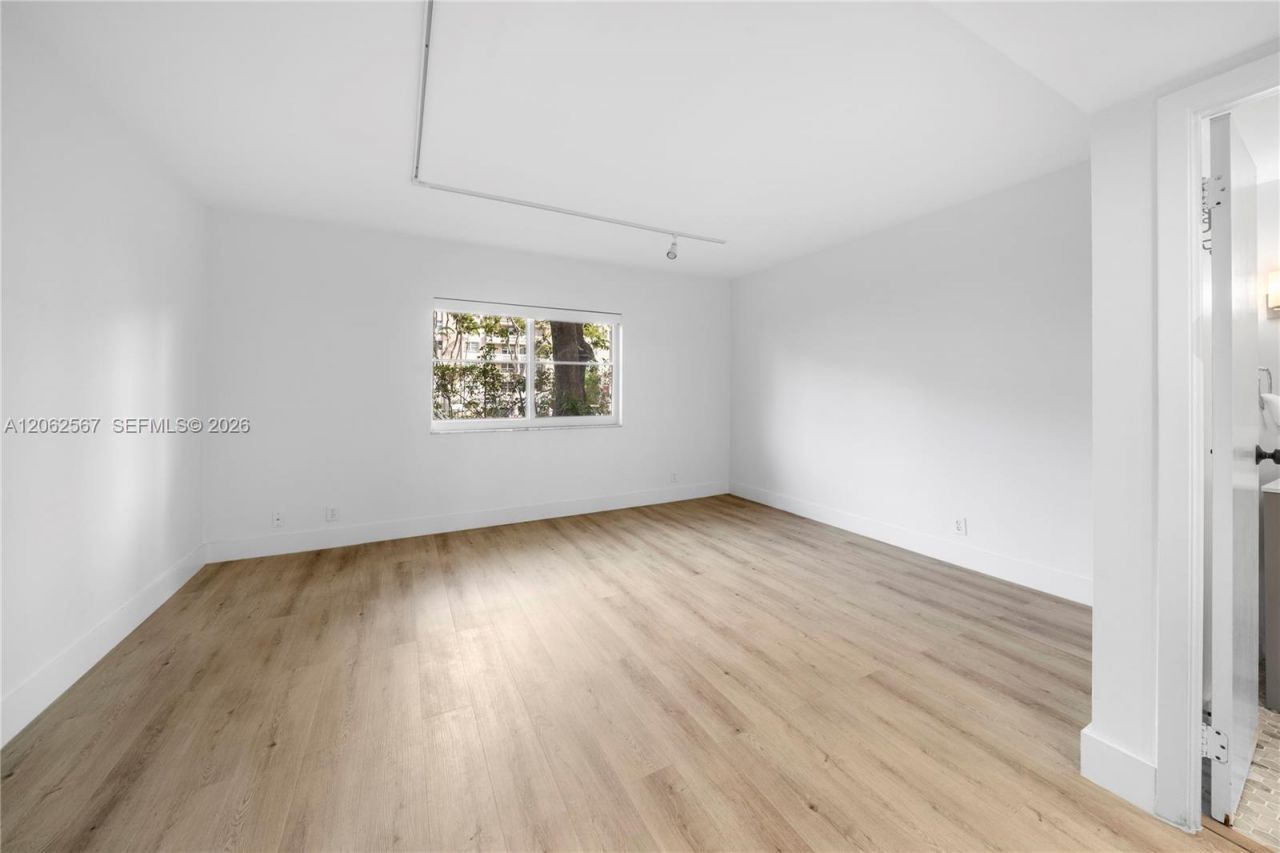 100 Edgewater Dr, Unit 138, Coral Gables, FL 33133 Photo