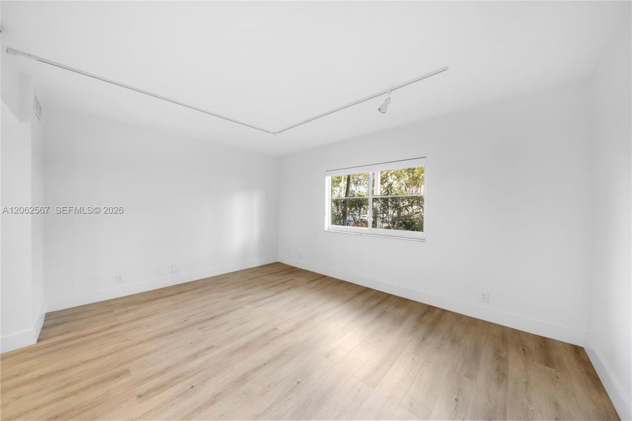 100 Edgewater Dr, Unit 138, Coral Gables, FL 33133 Photo