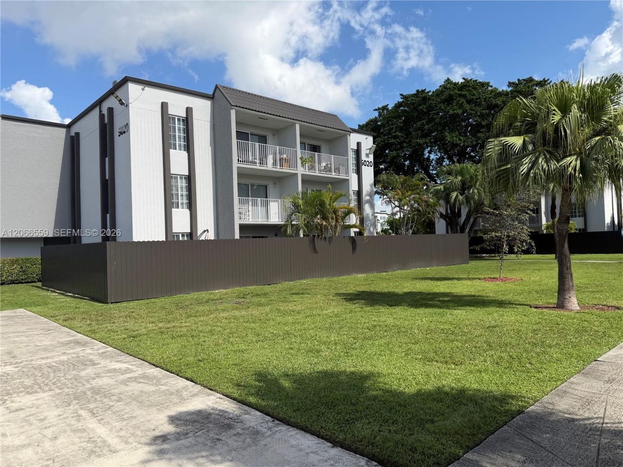 5020 NW 79th Ave , Unit 202, Doral, FL 33166 Photo