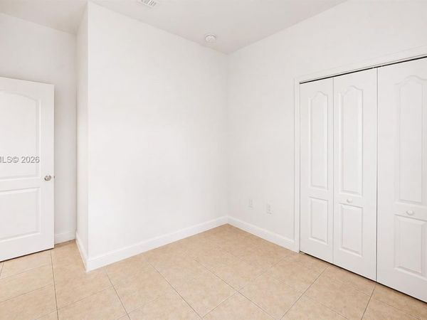 1652 SE 28th St , Unit 200, Homestead, FL 33035