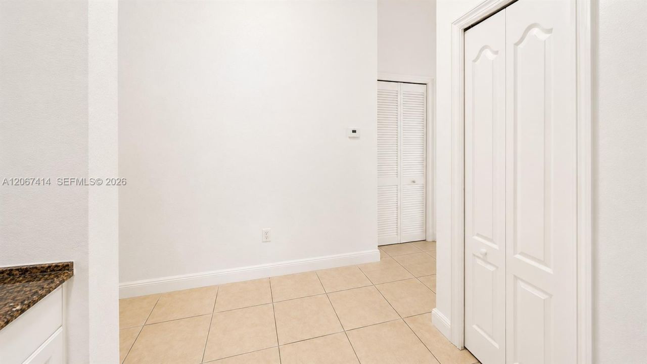 1652 SE 28th St , Unit 200, Homestead, FL 33035 Photo
