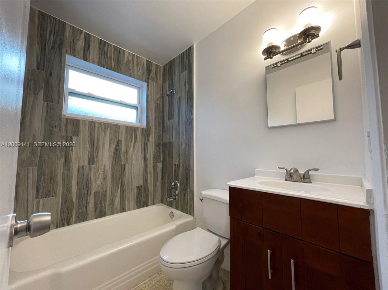 510 NE 4th Ave , Unit 510, Hallandale Beach, FL 33009 Photo