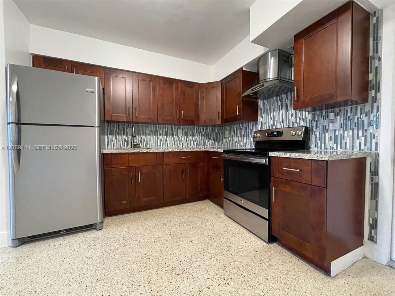 510 NE 4th Ave , Unit 510, Hallandale Beach, FL 33009 Photo