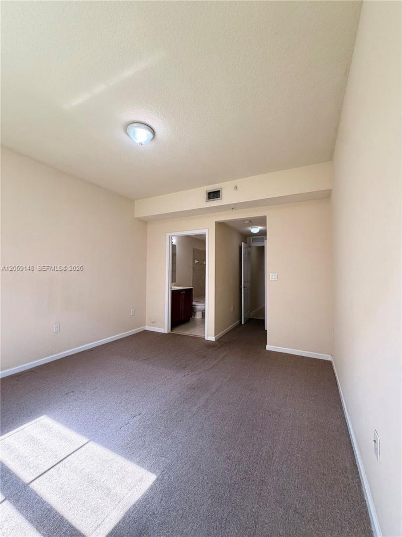 11603 NW 89th St , Unit 109, Doral, FL 33178 Photo
