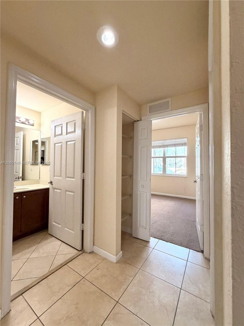 11603 NW 89th St , Unit 109, Doral, FL 33178 Photo