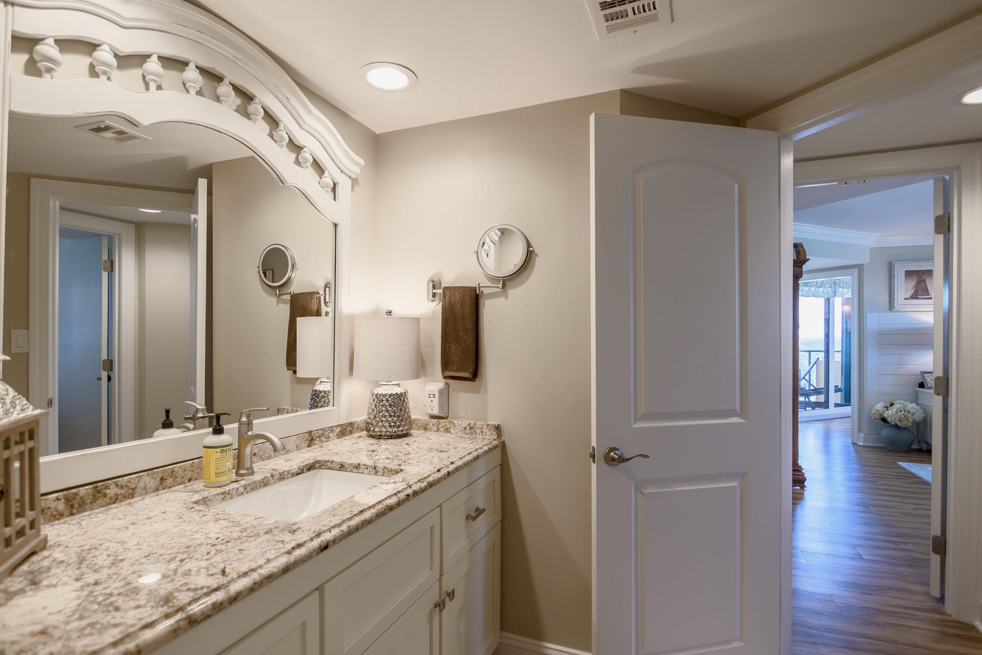 9650 Shore Dr. Photo 43