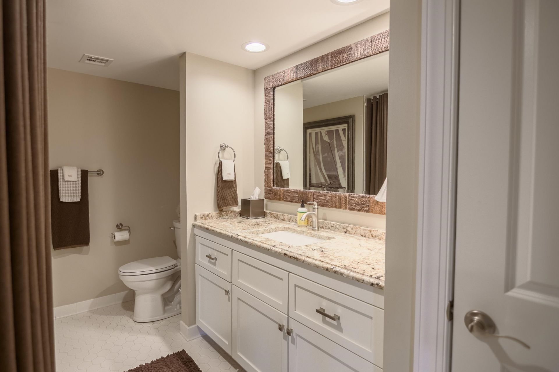 9650 Shore Dr. Photo 52