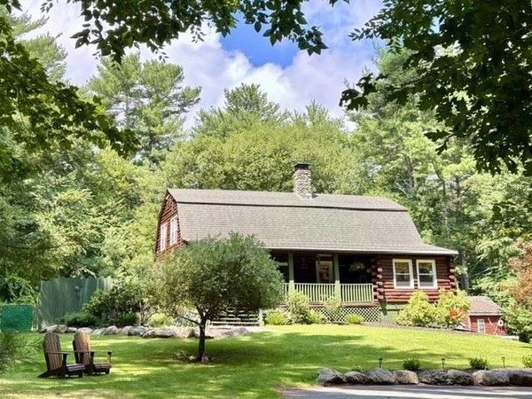 2 Wing Ave Ext, Freetown, MA 02702