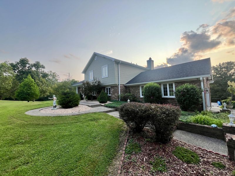5006 Carpenter Drive, Crestwood, KY 40014 Photo 1