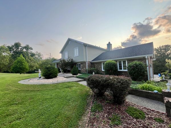 5006 Carpenter Drive, Crestwood, KY 40014