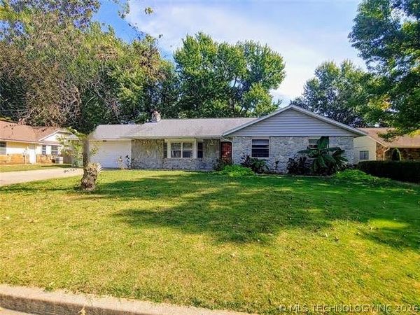 121 W Jefferson Place , Broken Arrow, OK 74011