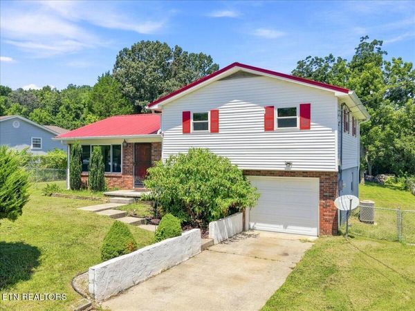 2898 Boatmans Mountain Rd, Morristown, TN 37814