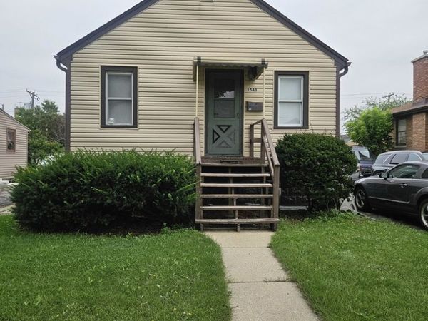 1543 N 32nd Avenue , Melrose Park, IL 60160