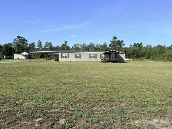 4493 Nails Ferry Road, Baxley, GA 31513