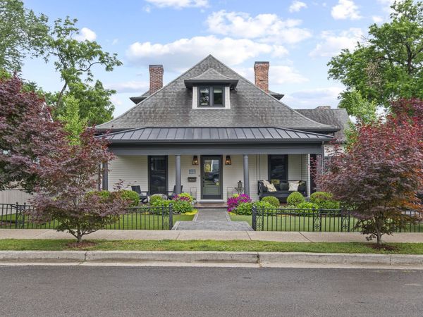 1013 Paris Ave , Nashville, TN 37204