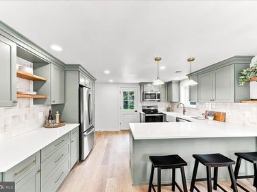 125 S SPROUL ROAD, BROOMALL, PA 19008