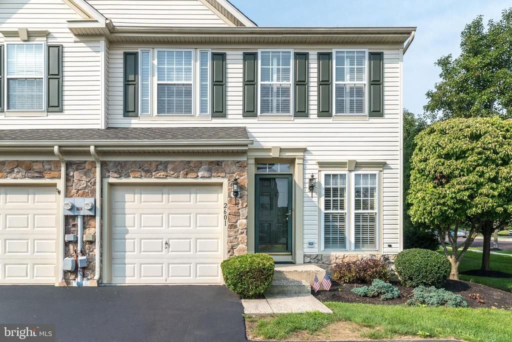 2601 CRABAPPLE CIRCLE, PERKASIE, PA 18944