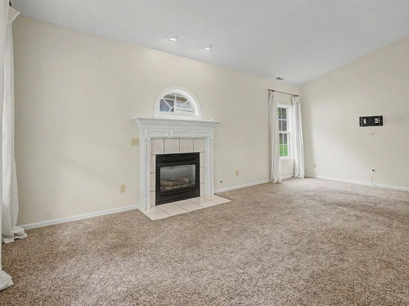 4911 Sir Gregory Way, Middletown, OH 45044 Photo 3