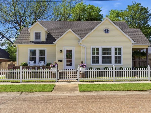 415 CHERRY Street, Arkadelphia, AR 71923