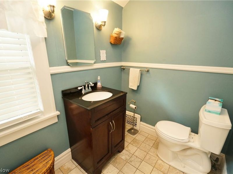 354 Cornell Avenue, Elyria, OH 44035 Photo 13