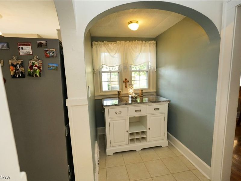 354 Cornell Avenue, Elyria, OH 44035 Photo 8