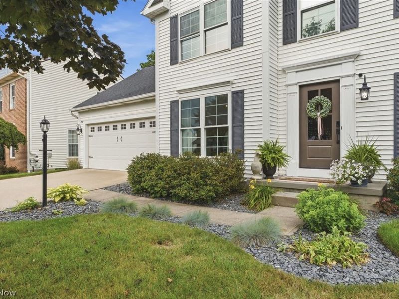 2014 48th Street NE, Canton, OH 44705 Photo 3