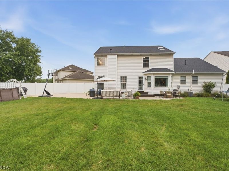 2014 48th Street NE, Canton, OH 44705 Photo 4
