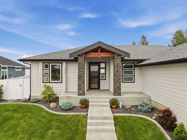 4210 W Pine Cliff Dr, Spokane, WA 99208