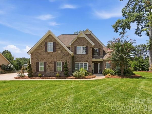 304 Stutts Road, Unit 451, Mooresville, NC 28117