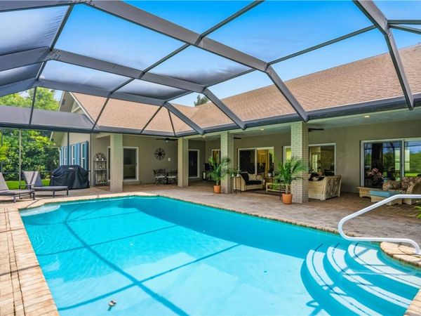 2100 Seminole Shores Lane, Vero Beach, FL 32963
