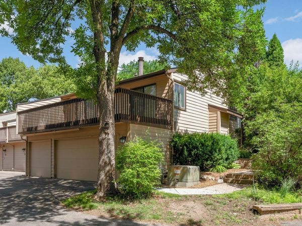 132 W Eagle Lake Drive, Maple Grove, MN 55369