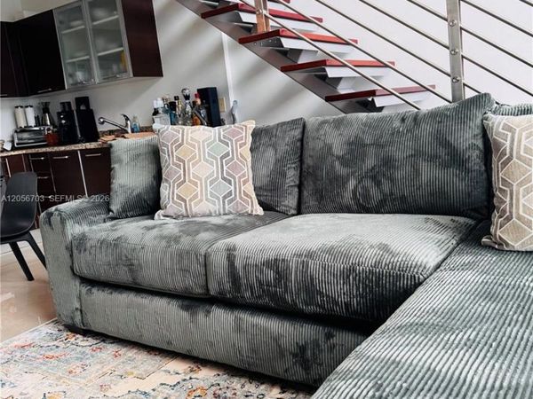 41 SE 5th , Unit 2204, Miami, FL 33131