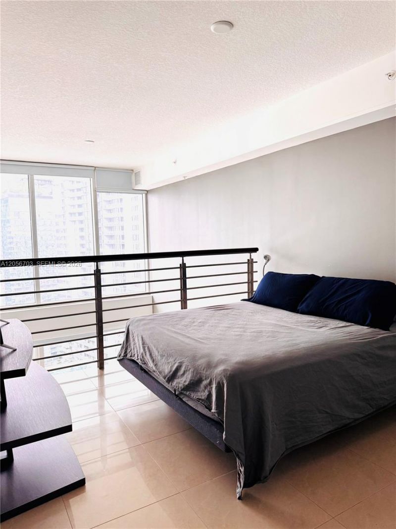 41 SE 5th , Unit 2204, Miami, FL 33131 Photo