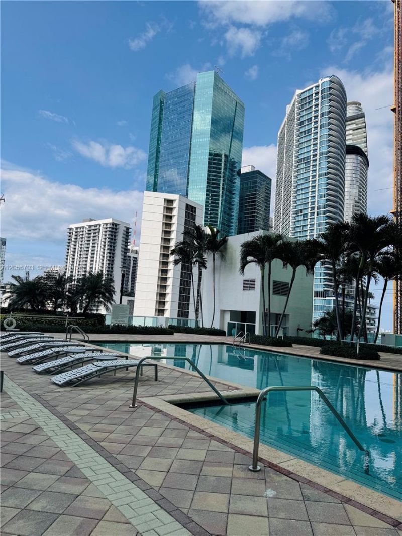 41 SE 5th , Unit 2204, Miami, FL 33131 Photo