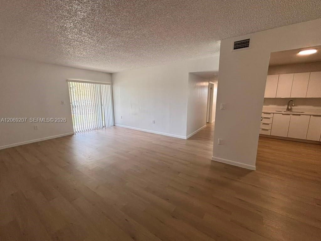 11505 NW 22nd Ave, Unit 102, Miami, FL 33167 Photo
