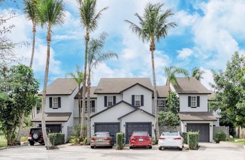 1647 Hawthorne Pl, Wellington, FL 33414 Photo
