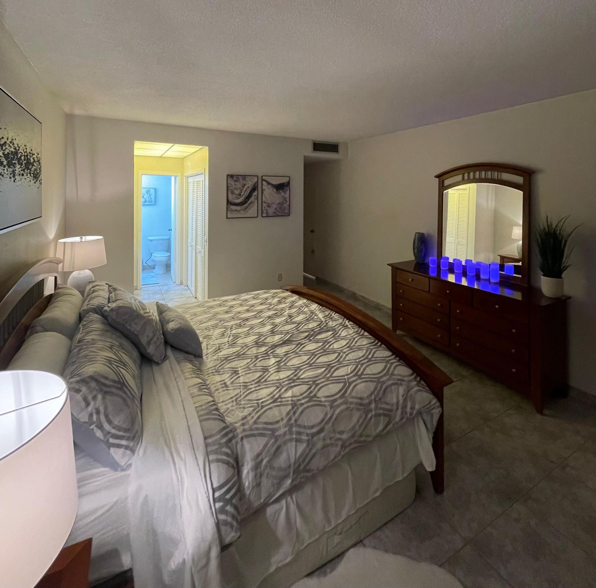 3505 S Ocean Drive, Unit 203, Hollywood, FL 33019 Photo